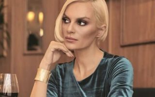 Η Έλενα Χριστοπούλου απάντησε σε hater με τον πιο απολαυστικό τρόπο