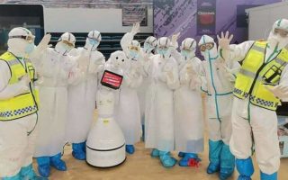Ολόκληρη πτέρυγα νοσοκομείου στην Κίνα στελεχώνεται με ρομπότ – Newsbeast
