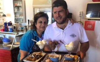 Μαίρη Παναγάκου: Αυτοκτόνησε ο γιος της αγαπημένης μαγείρισας μετά από μπούλινγκ συγχωριανών του